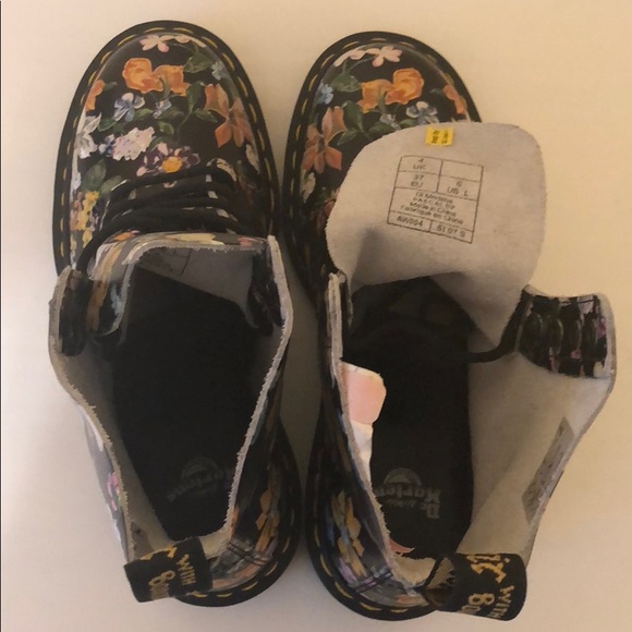 Dr.Martens Pascal Boots - Picture 6 of 6